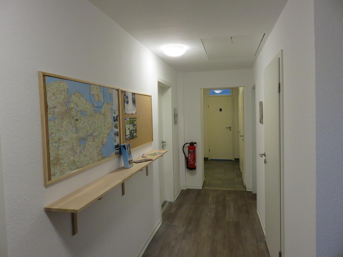 Bredeneeker Gasthaus Rastorf エクステリア 写真